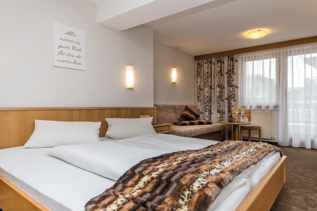Hotel Idhof Ισγκλ Εξωτερικό φωτογραφία