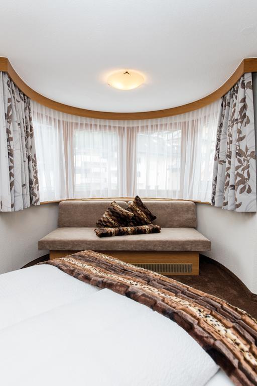 Hotel Idhof Ισγκλ Εξωτερικό φωτογραφία