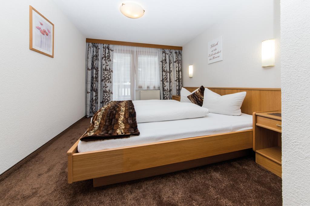 Hotel Idhof Ισγκλ Εξωτερικό φωτογραφία