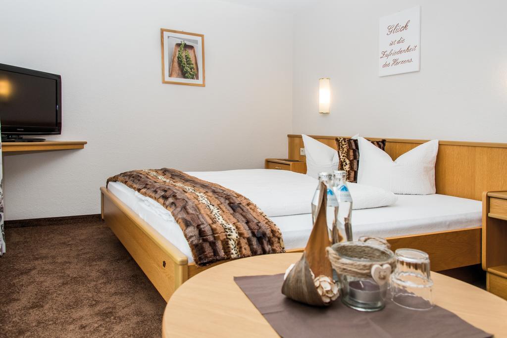 Hotel Idhof Ισγκλ Εξωτερικό φωτογραφία