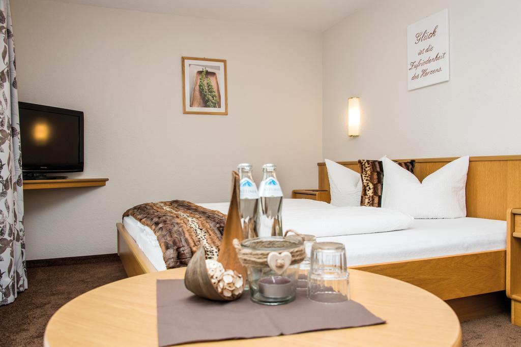 Hotel Idhof Ισγκλ Εξωτερικό φωτογραφία