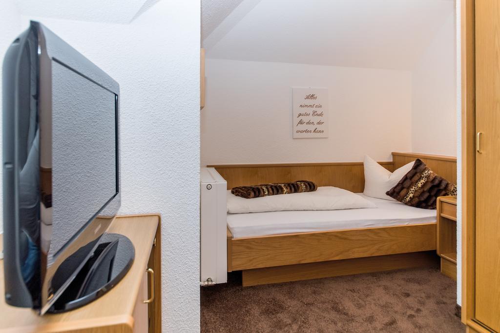 Hotel Idhof Ισγκλ Εξωτερικό φωτογραφία