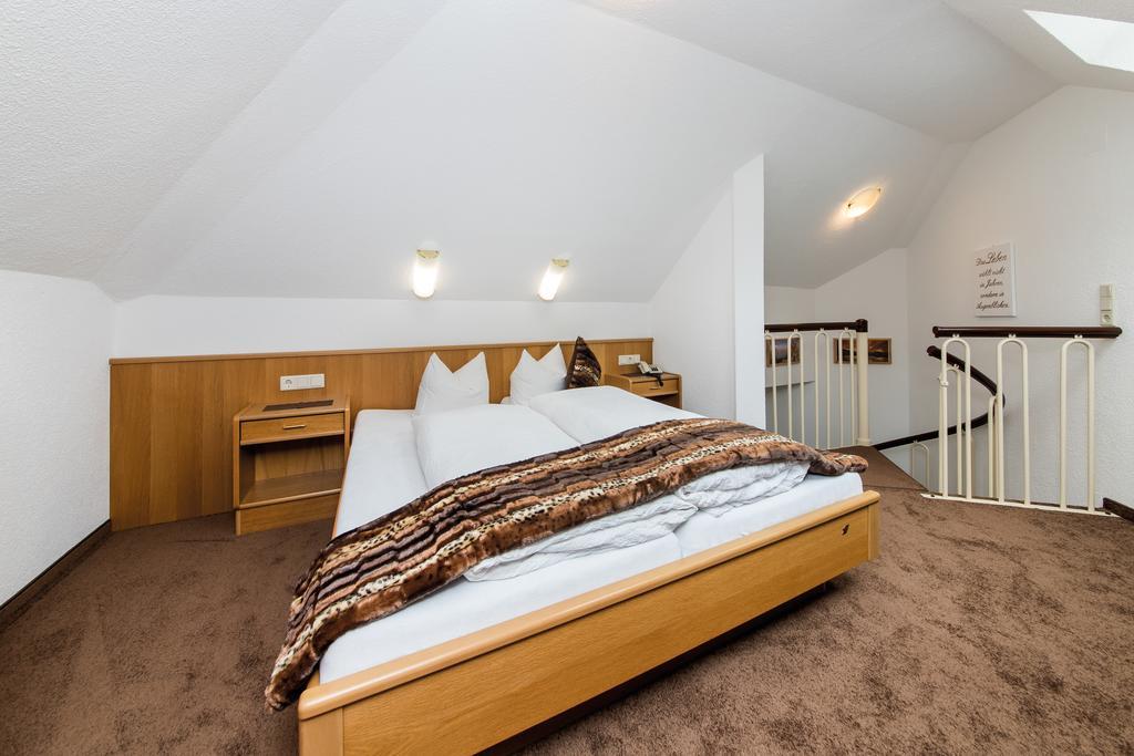Hotel Idhof Ισγκλ Εξωτερικό φωτογραφία